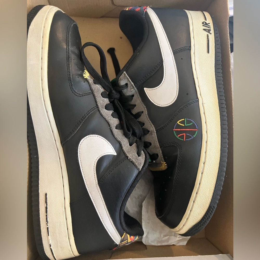 Nike Air Force 1 Low
Live Together, Play Together (Peace) Used Condition. Size 9